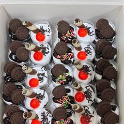 Set 10 happy birthday 25ชิ้น (โอรีโอ้+เยลลี่แดง)