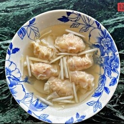 เกี๊ยวกุ้งน้ำ Wonton soup (ตั้งใจย่าง)