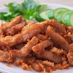 ข้าวหมูทอดน้ำปลา (หมูเนื้อล้วน-ติดมัน)