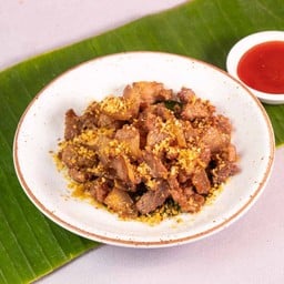 หมูป่าทอดกระเทียม