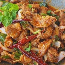 คอหมูย่าง น้ำตก