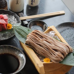 Maguro Soba