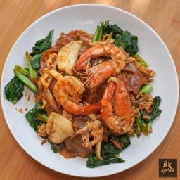 ผัดซีอิ๋วกุ้ง+ไข่1ฟอง