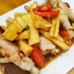 ตำหน่อไม้ตีนไก่ปลาร้า