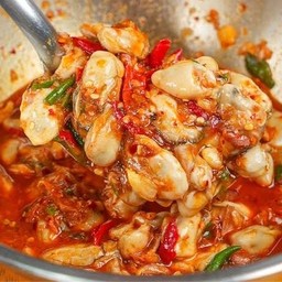 ยำหอยนางรม