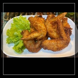 ปีกไก่ทอดน้ำปลา