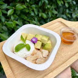 กรีกโยเกิร์ตอะโวคาโด+อัลมอนด์+น้ำผึ้ง