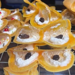 ขนมเบื้องชาววัง(หน้าเซเว่นช่องเขา)