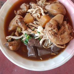 ก๋วยเตี๋ยวไก่มะระยายสาย