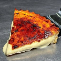 The Best Cheeeese Tart (แนะนำส่ง bike ไม่เกิน 5 กม.)