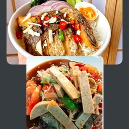 [เซตสุดฮิต] ตำซั่วปลาร้าเส้นเล็ก + ข้าวปลาทอด+ไข่ต้ม+ยำน้ำปลา