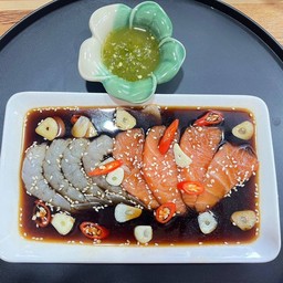 ดองซีอิ๊ว 2 สหาย