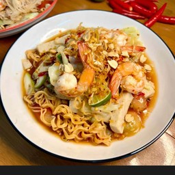 ตำมาม่าลาว(กุ้ง+หมูยอ)