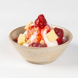 บิงซูสตรอเบอร์รี่ช็อทเค้ก