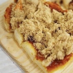 เนย + น้ำพริกเผาหมูหยอง