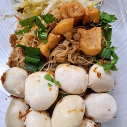 หมี่คลุกไวไวเส้นเหนียวนุ่ม 1 กล่อง เส้นสดใหม่ทำกล่องต่อกล่อง