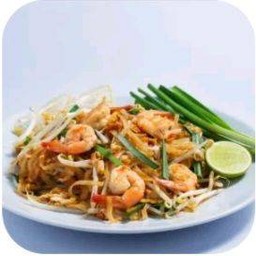 ผัดไทยกุ้งสดเส้นจันท์