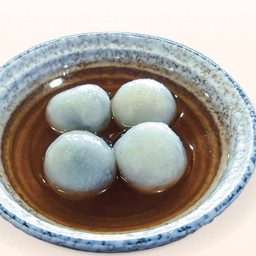 บัวลอยงาดำ