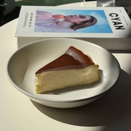 ชีสเค้กหน้าไหม้