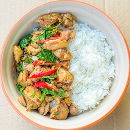 กะเพราไก่ราดข้าว