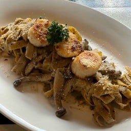 Scallop Tagliolini Black Truffle Cream