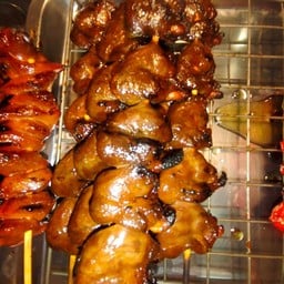 ร้านไก่แดง ซ.8
