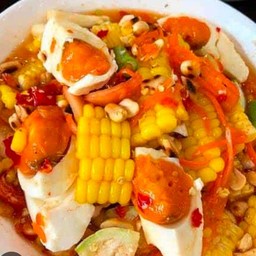 ตำข้าวโพดไข่เค็ม