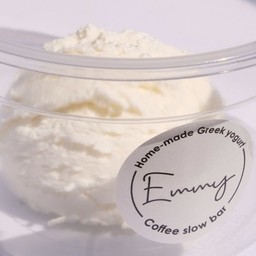 DIY Greek yogurt