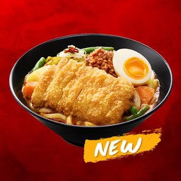 อุด้งแกงกะหรี่หม่าล่าไก่เกล็ดขนมปังทอดและผักรวม