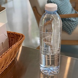 น้ำดื่มครามเฮ้าส์ 600 ml