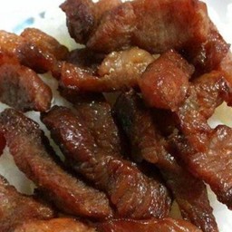 ข้าวหมูแดดเดียวทอดโบราณ