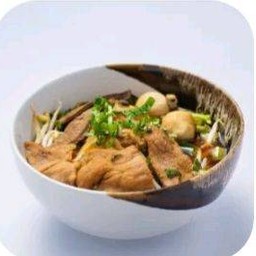 ก๋วยเตี๋ยวเรือ - เส้นใหญ่