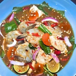 ยำกุ้งสด + หมูยอ + ไข่แดงเค็ม