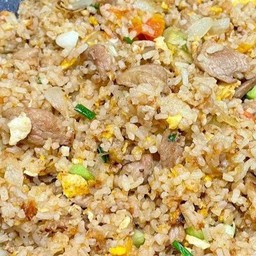 ข้าวผัดหมูหมัก!
