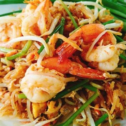 ผัดไทยกุ้งสด