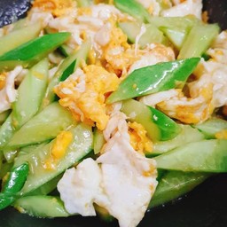 ผัดแตงกวา