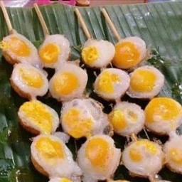 ไข่นกกระทาทอดเสียบไม้ 2 ไม้