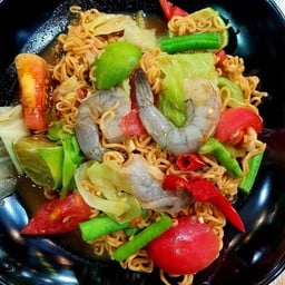 ตำมาม่ากุ้งสด - ปลาร้า (กุ้ง 4-5 ตัว)