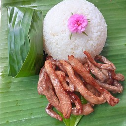 ข้าวสวย+หมูแดดเดียว+แกงไตปลาคั่ว