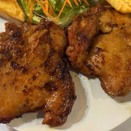 ชุดสเต็กไก่ฮ๊อตสไปซี่+ไก่ฮ๊อตสไปซี่