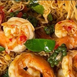 ผัดมาม่าขี้เมาทะเล