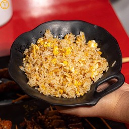 ข้าวผัดกระเทียมม