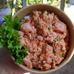 ข้าวไก่นุ่มผัดน้ำจิ้มสุกี้