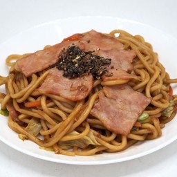 ยากิโซบะเบคอน