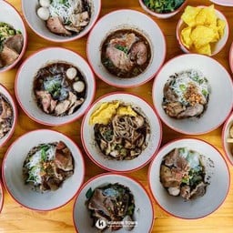 ก๋วยเตี๋ยวเรือฮาลาลบังหนวด Abang Misai Halal Boat Noodle