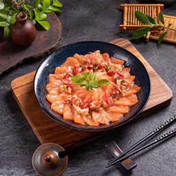 ยำแซลมอน