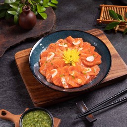 แซลมอนแซ่บ