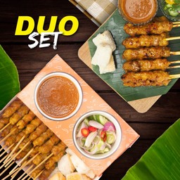 [เซตสุดฮิต] หมูสะเต๊ะอาซ้อ ชุดใหญ่ 22 ไม้ + หมูสะเต๊ะอาซ้อ ชุดเล็ก 10 ไม้