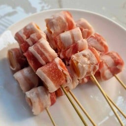 จัมโบ้เบคอน