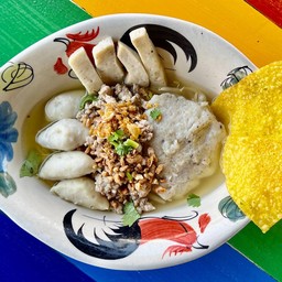 ก๋วยเตี๋ยวหมู น้ำใส